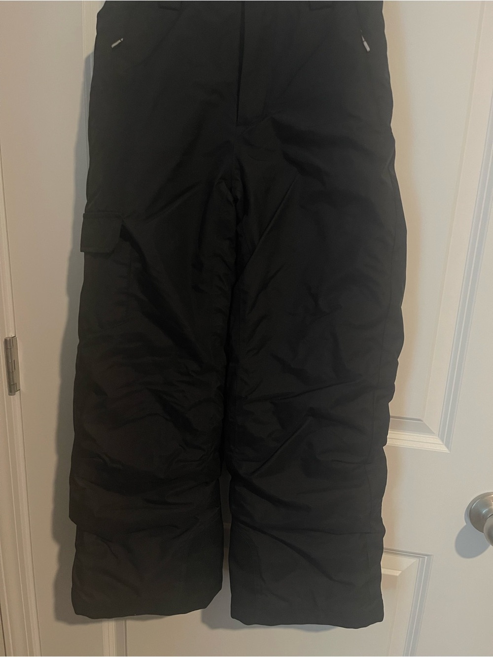 Columbia Boys M Black Insulated Snow Pants - Adjustable Waist Cargo pocket